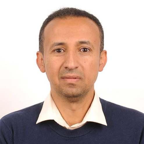 الأستاذ عمار سيف